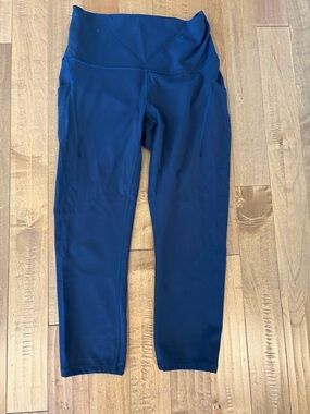 Women’s Lululemon Wunder Under Navy Blue Size 8 Leggings
